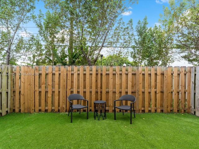 20626 NE 2nd Ct, Miami, FL 33179