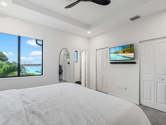 20626 NE 2nd Ct, Miami, FL 33179