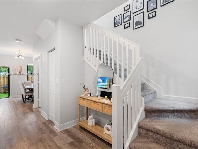 20626 NE 2nd Ct, Miami, FL 33179