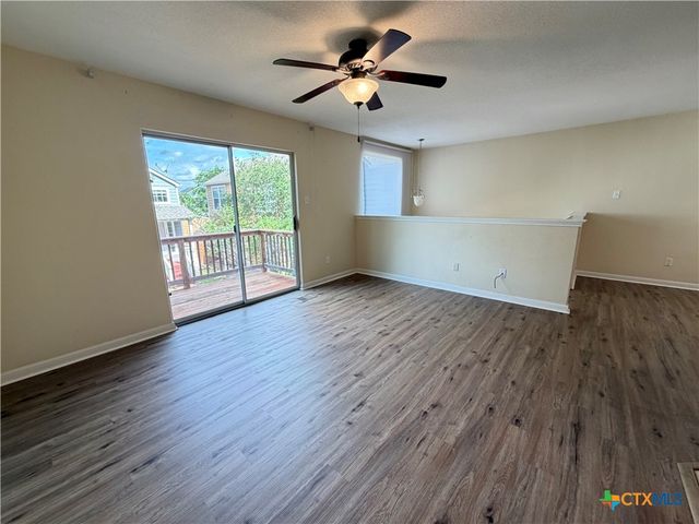 138 Rush Haven F073, San Marcos, TX 78666