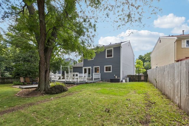 29W730 Wembly Drive, Warrenville, IL 60555