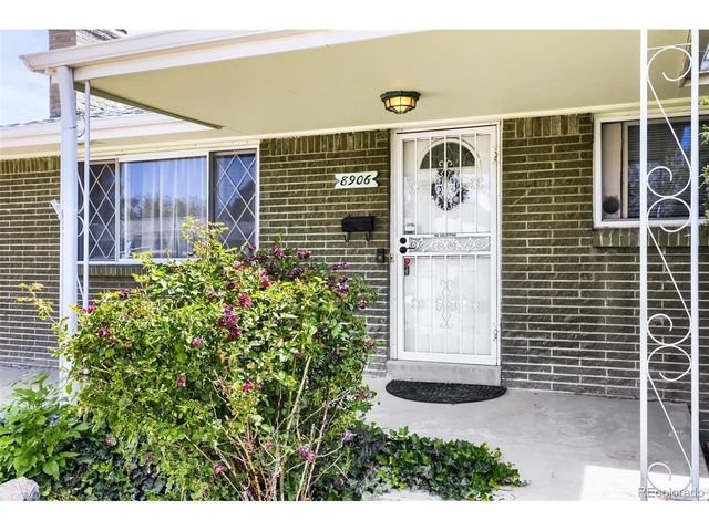 8906 Oakwood St, Westminster, CO 80031