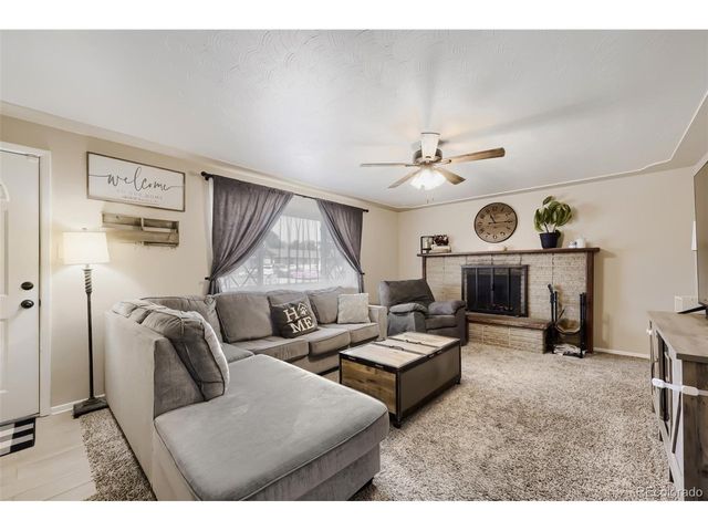 8906 Oakwood St, Westminster, CO 80031