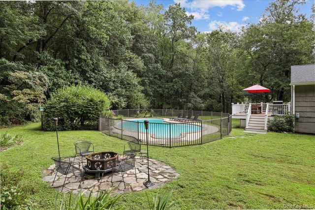 149 Brook Farm Road E, Bedford, NY 10576