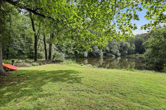 149 Brook Farm Road E, Bedford, NY 10576