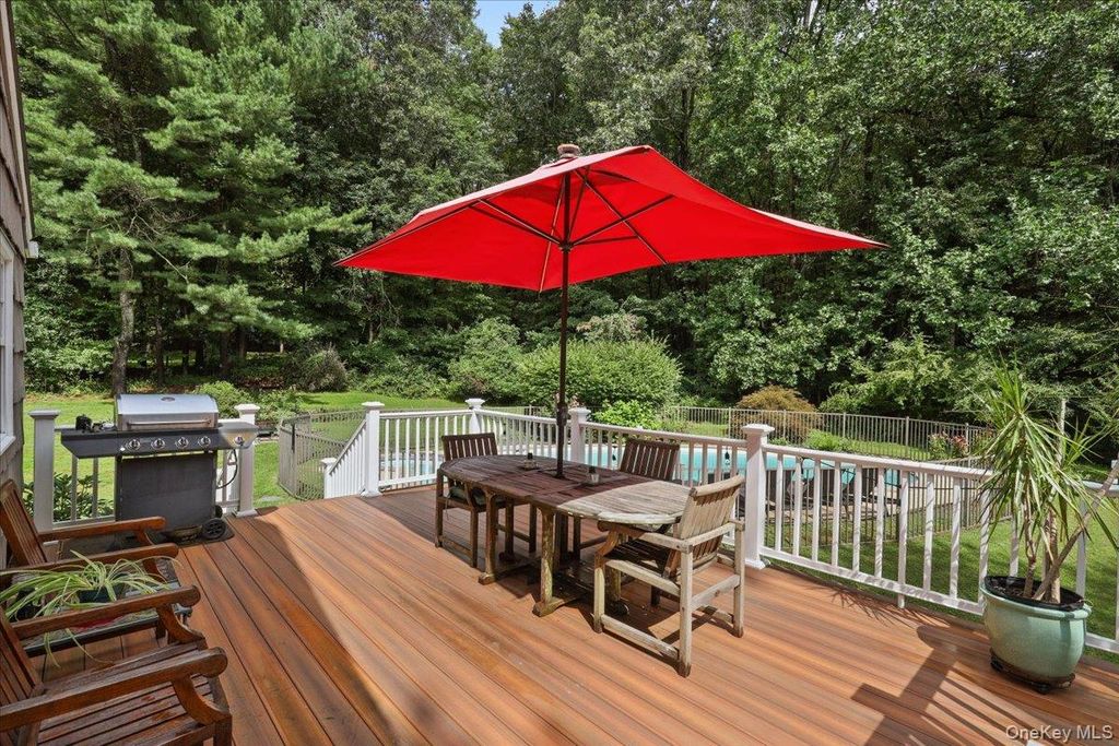149 Brook Farm Road E, Bedford, NY 10576 — photo 4