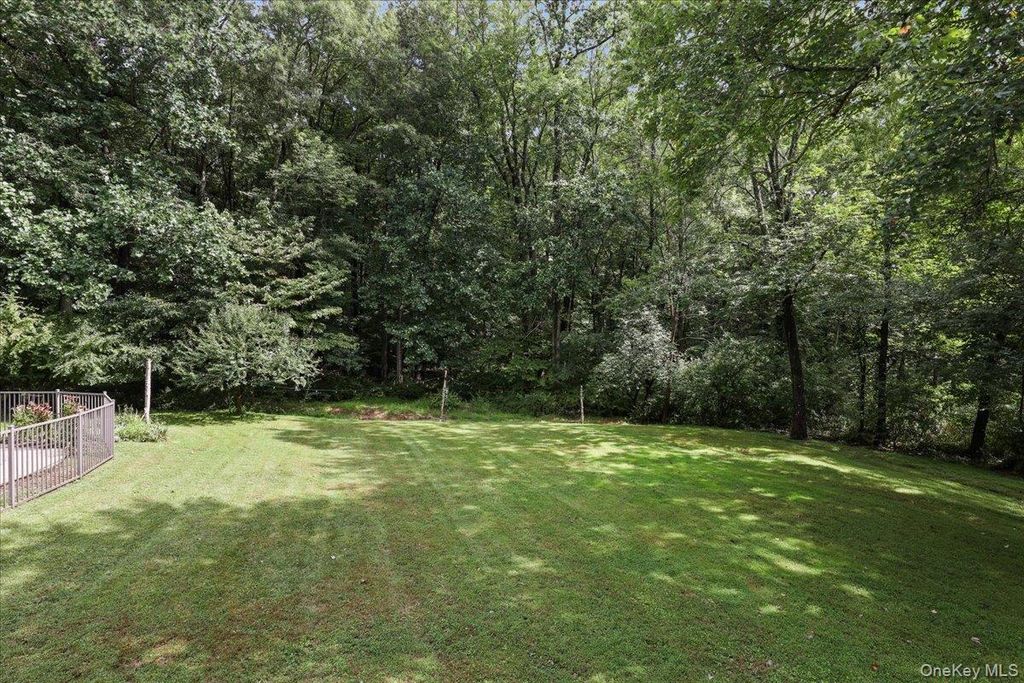149 Brook Farm Road E, Bedford, NY 10576 — photo 5