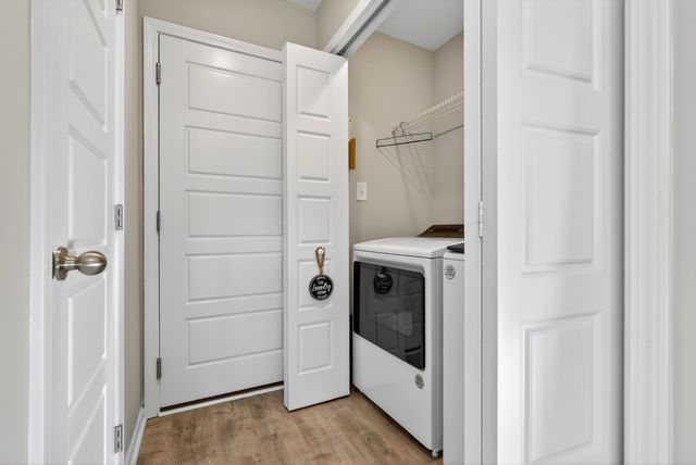 1213 Cottonwood Dr, Clarksville, TN 37040