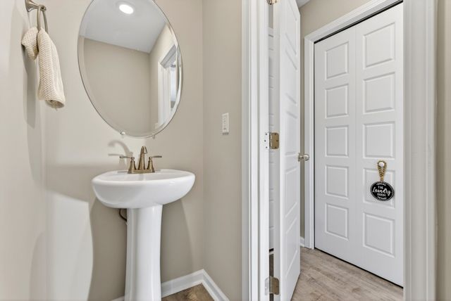 1213 Cottonwood Dr, Clarksville, TN 37040