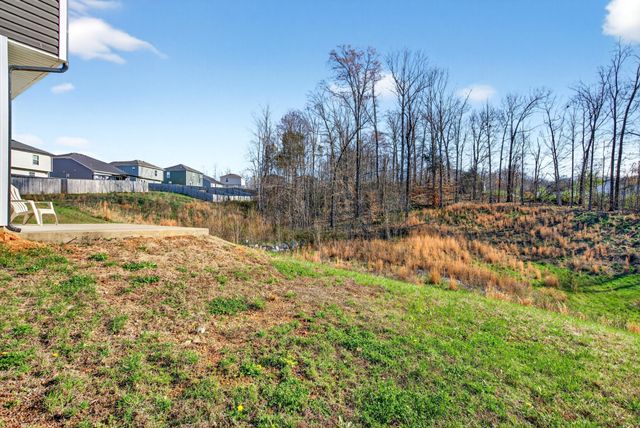 1213 Cottonwood Dr, Clarksville, TN 37040