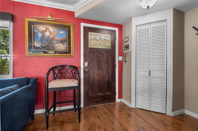 325 Ridge Road, Eureka Springs, AR 72631
