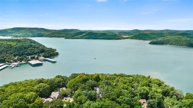 325 Ridge Road, Eureka Springs, AR 72631