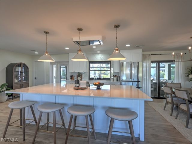 5343 SW 8th CT, Cape Coral, FL 33914