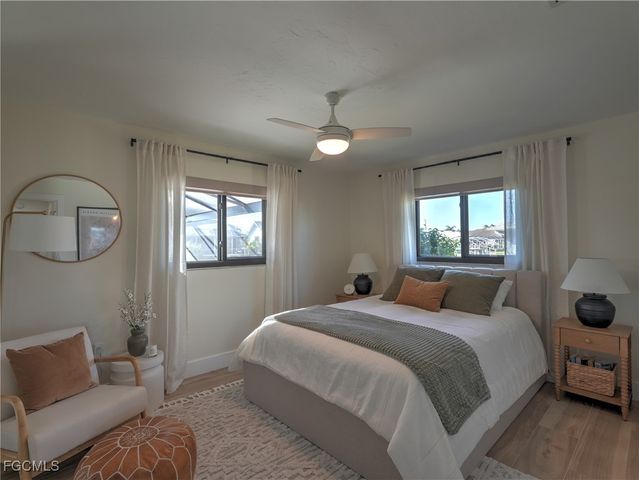 5343 SW 8th CT, Cape Coral, FL 33914