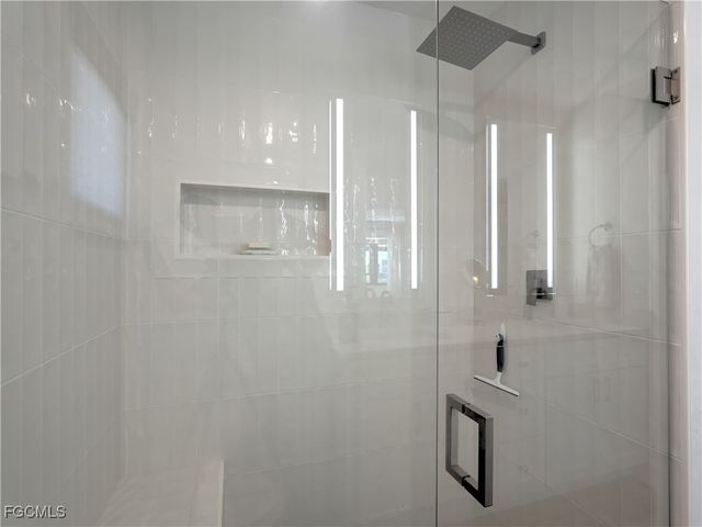 5343 SW 8th CT, Cape Coral, FL 33914