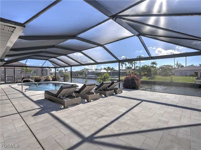 5343 SW 8th CT, Cape Coral, FL 33914