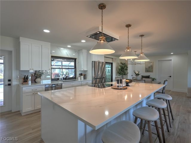 5343 SW 8th CT, Cape Coral, FL 33914