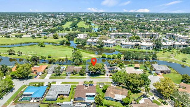 8207 SW 26th Pl, Davie, FL 33328