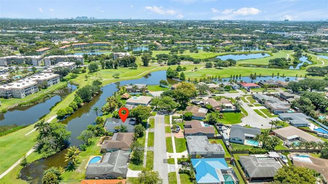 8207 SW 26th Pl, Davie, FL 33328