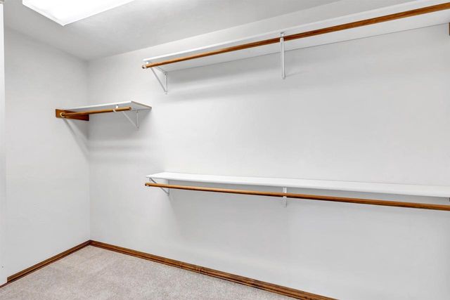 423 WOODFIELD DRIVE, Green Bay, WI 54313