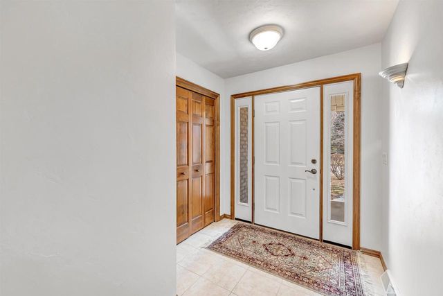 423 WOODFIELD DRIVE, Green Bay, WI 54313