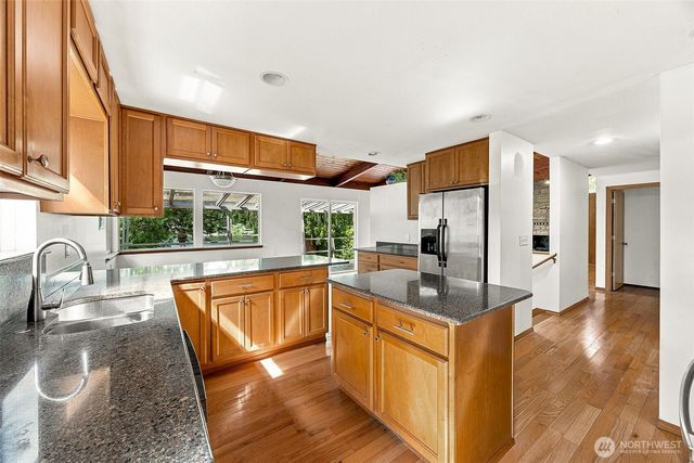 21204 SE 265th Street, Maple Valley, WA 98038