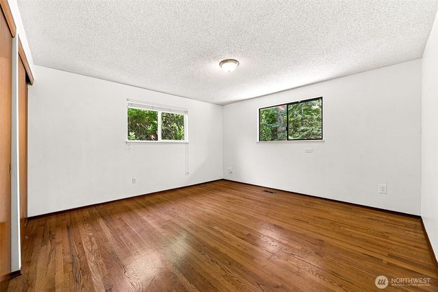 21204 SE 265th Street, Maple Valley, WA 98038