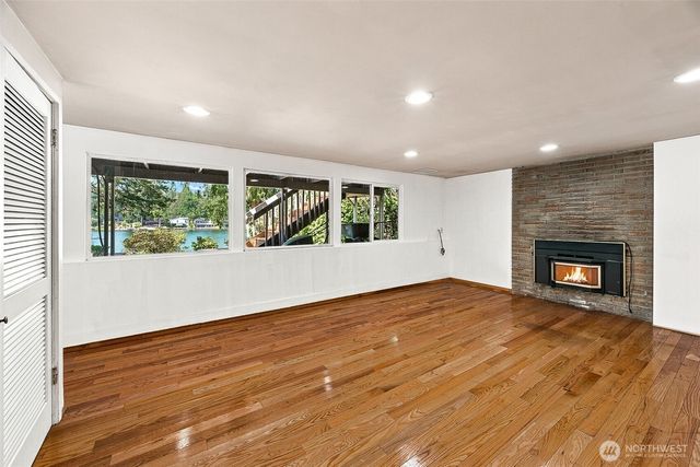 21204 SE 265th Street, Maple Valley, WA 98038