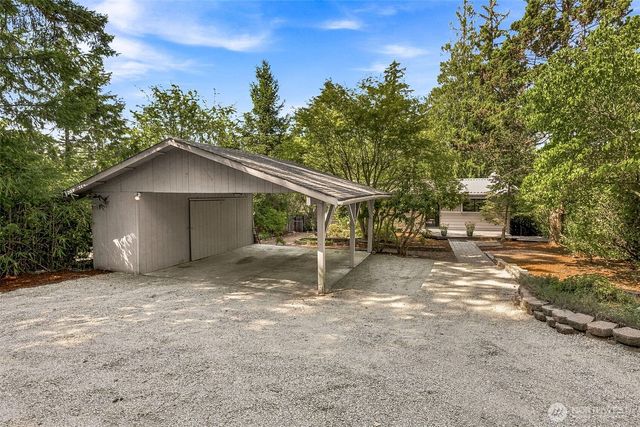 21204 SE 265th Street, Maple Valley, WA 98038