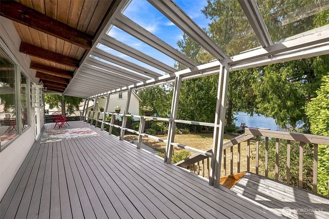 21204 SE 265th Street, Maple Valley, WA 98038