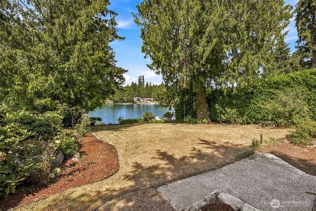 21204 SE 265th Street, Maple Valley, WA 98038