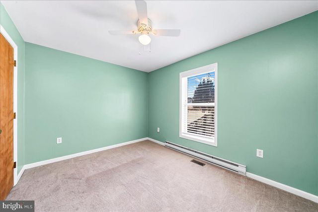 594 5TH ST, Oxford, PA 19363