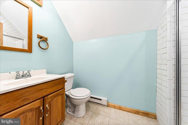 594 5TH ST, Oxford, PA 19363