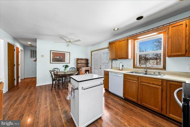 594 5TH ST, Oxford, PA 19363