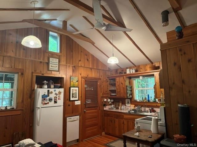 3 Perry Road, Barryville, NY 12719