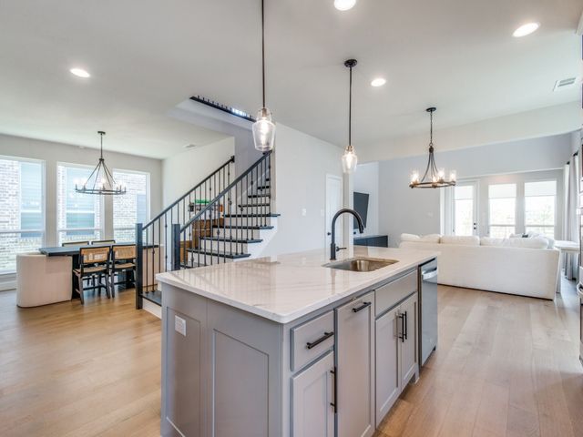 3540 Damsel Brooke Street, Lewisville, TX 75056