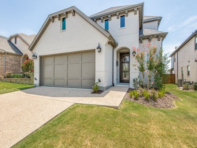 3540 Damsel Brooke Street, Lewisville, TX 75056
