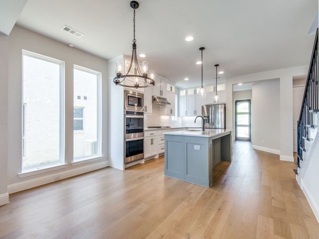 3540 Damsel Brooke Street, Lewisville, TX 75056