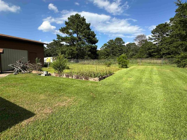 1721 Lakeshore Drive, Heber Springs, AR 72543