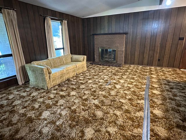 1721 Lakeshore Drive, Heber Springs, AR 72543