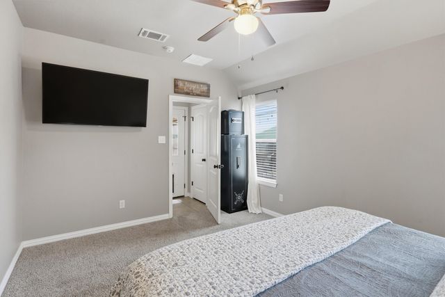 1013 Inverness Drive, Weatherford, TX 76086