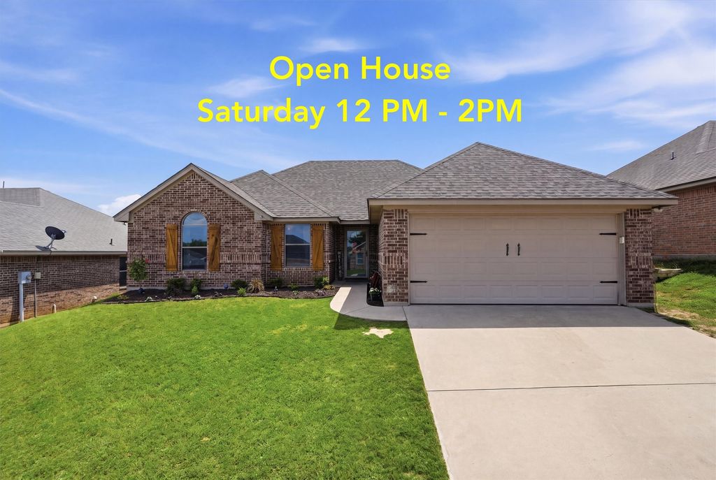 1013 Inverness Drive, Weatherford, TX 76086