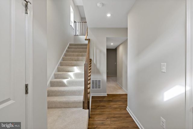 214 MONTEITH DR, Winchester, VA 22601