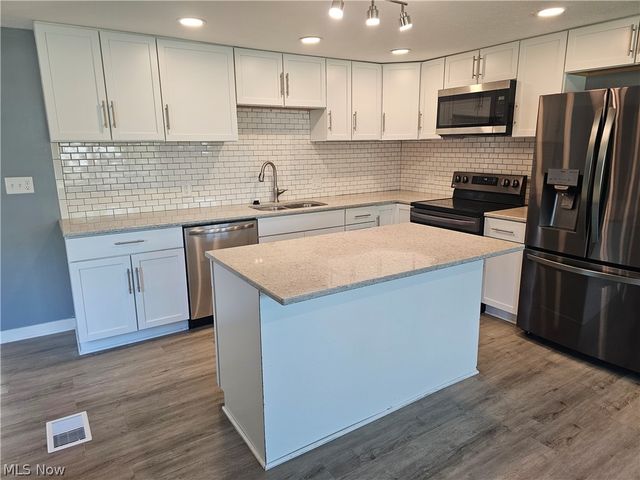 572 David Drive, Streetsboro, OH 44241