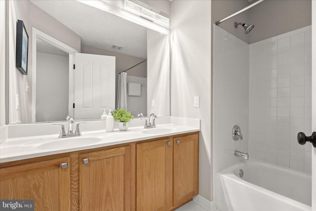 8005 ROLAND CT, Elkridge, MD 21075