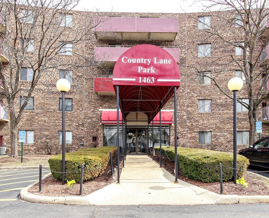 1463 Mercury Drive 203, Schaumburg, IL 60193