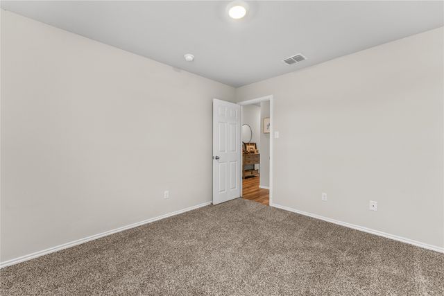 7121 Guadalupe Road, Waco, TX 76633