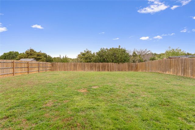 7121 Guadalupe Road, Waco, TX 76633