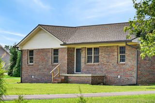 117 Kay Cir, Lafayette, TN 37083