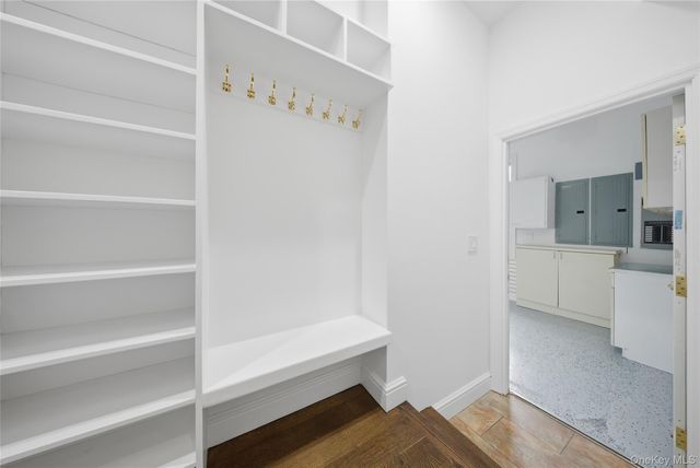 1 Fanny Circle, Yorktown Heights, NY 10598